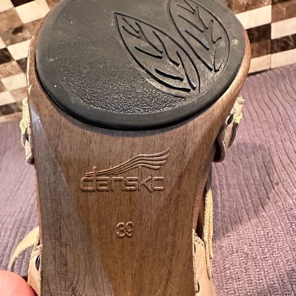 Dansko Shoes  - Picture 4 of 6